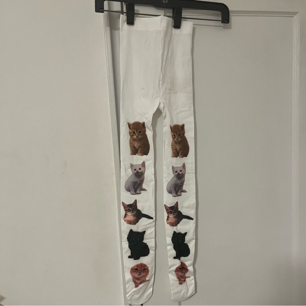 NWT - Cat printed graphic Tights S/M